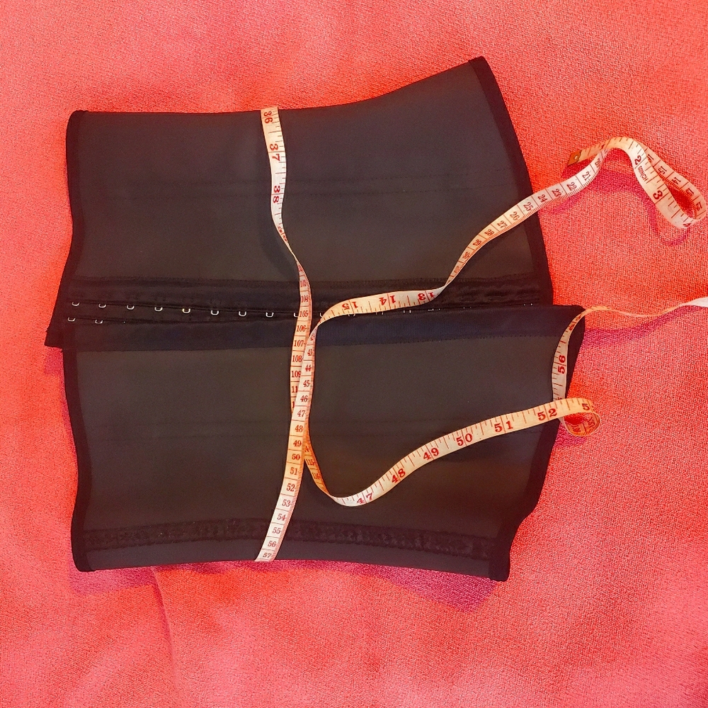 waist trener size Small